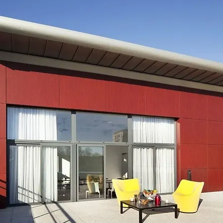 Enzo Hotel 3*